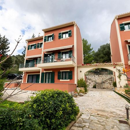 Vivi'S Apartments Agia Efimia Esterno foto
